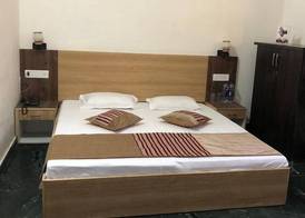 Sunny Pines Resort 4