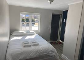 Yellow Springs Motel 5