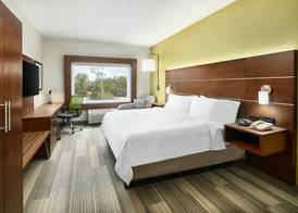 Holiday Inn Express & Suites PALATKA NORTHWEST by IHG 4
