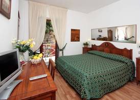 La Magnolia Sorrento - City Centre Hotel 4