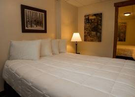 Silver Moon Inn 4