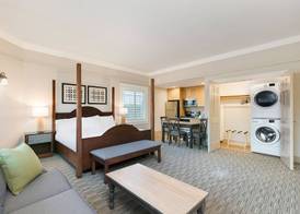 Carlisle Inn Sarasota 5