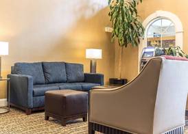 Comfort Suites Myrtle Beach Central 2