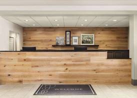 Country Inn & Suites by Radisson, St Cloud East, MN 4
