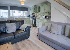 Swanbrook - 2 Bedroom Chalet- Freshwater East 3