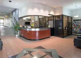 Adelaide Riviera Hotel 3