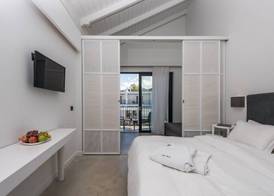 Aqua Bay 3