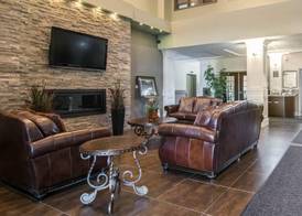 Comfort Inn & Suites Fort Saskatchewan 2