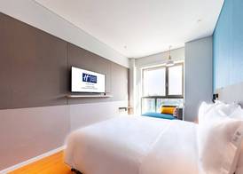 Holiday Inn Express Shanghai Baoyang by IHG 3