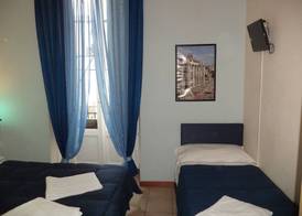 Enjoy Roma 5
