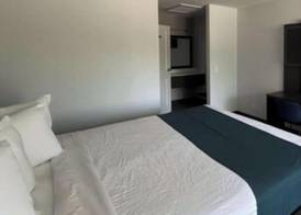 Motel 6 Lake Elsinore, CA 5