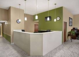 Super 8 by Wyndham S Jordan/Sandy/Slc Area 2