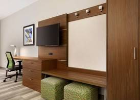 Holiday Inn Express & Suites CINCINNATI SOUTH - WILDER by IHG 5