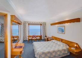 Rubi Hotel 4