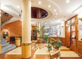 Wellness Hotel Jean De Carro 2