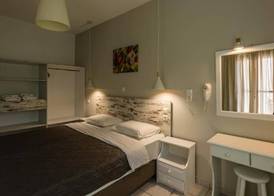 Lefkis apartments & studios 2