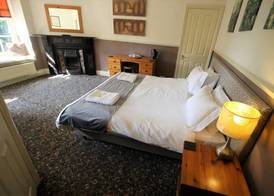 The Kings Arms Hotel 4