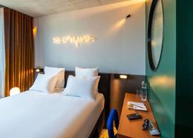 TRIBE Paris Clichy 5