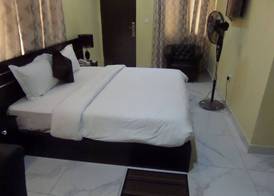 Providence Hotel and Suites 4