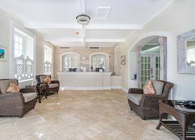 Savannah Beach Club Hotel 2