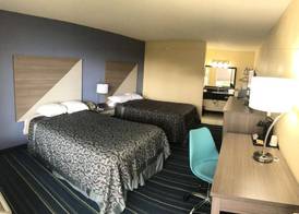 Days Inn by Wyndham Salem, Illinois 5