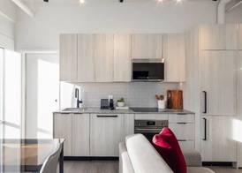 Steveston Waterfront Hotel 3