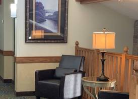 AmericInn by Wyndham Kewanee 3