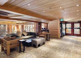 Moose Hotel and Suites 5
