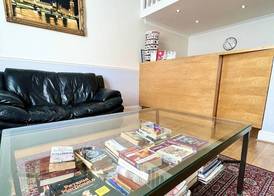 Melbourne House Hotel 5