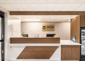 Clarion Pointe New Bern 3