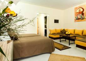 Hotel EZZAHIA by HMS 5