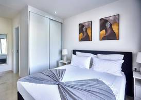 Cam's Suites 4