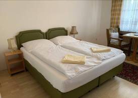 Hotel Jeong 2