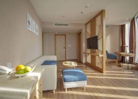 G8 Luxury Hotel Da Nang 5