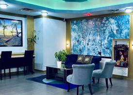 R Nite Star Hotel At Arlington Entertainment District 5