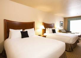 Red Lion Inn & Suites McMinnville 4