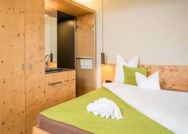 The Alpina Mountain Resort 3