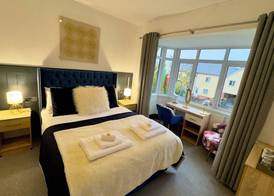Coastal Park Accommodation 4
