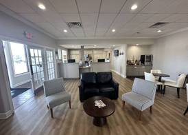 Days Inn by Wyndham Adel I-75 2