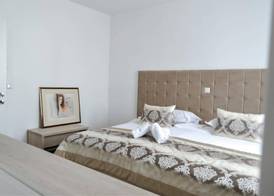 Hotel Consul 3