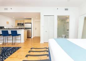 Boutique Apartments Convention Center 3