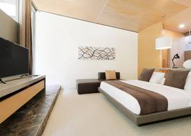 Clio Apartment 4