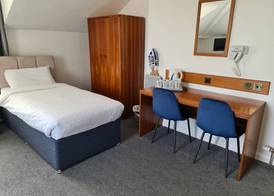 Chase Hotel 5
