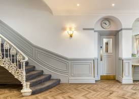 Princes Square Hotel 3