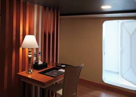 Doulos Phos The Ship Hotel 3