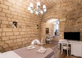 Saint Michel Room by Wonderful Italy 4