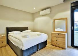 MENE SUITES 3