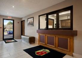 Super 8 by Wyndham Richmond/Chamberlayne Rd 2