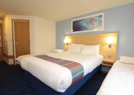 Travelodge Middlewich 4