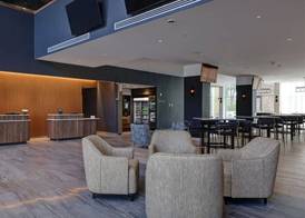 Courtyard by Marriott Iowa City University Heights 4